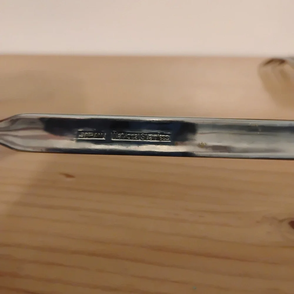 NST18 (STAINLESS) by National Stainless 2 Forks & Spoon Roses, Black‎ Accent